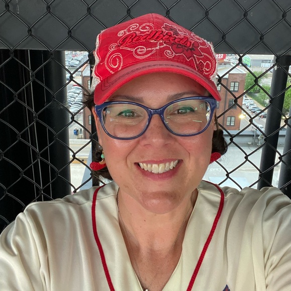 Meet your Posher, Amy - Picture 3 of 6